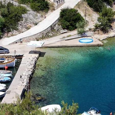 With A Parking Space Sali, Dugi Otok - 8172 Apartment *