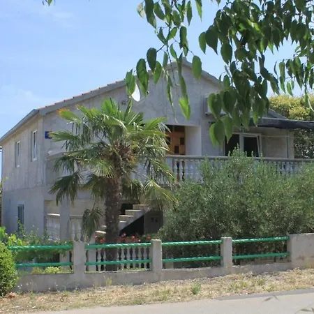 Apartment With A Parking Space Sali, Dugi Otok - 8172