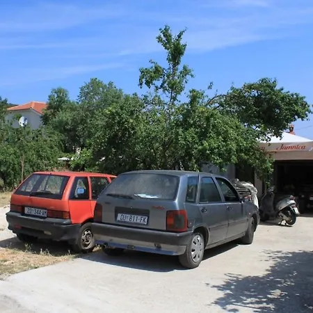 Apartment With A Parking Space Sali, Dugi Otok - 8172 *