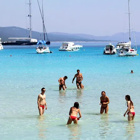 With A Parking Space Sali, Dugi Otok - 8172 *